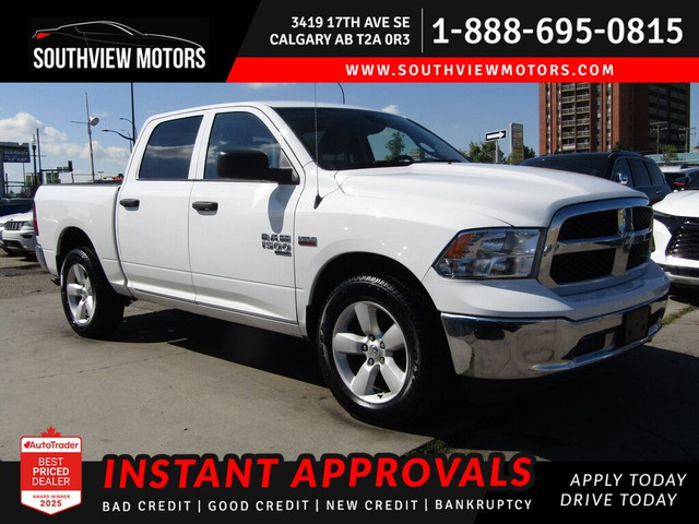 2022 Ram 1500 Classic SLT 4x4 Crew Cab 5'7 5.7L HEMI V8/B.CAM/6. in Cars & Trucks in Calgary