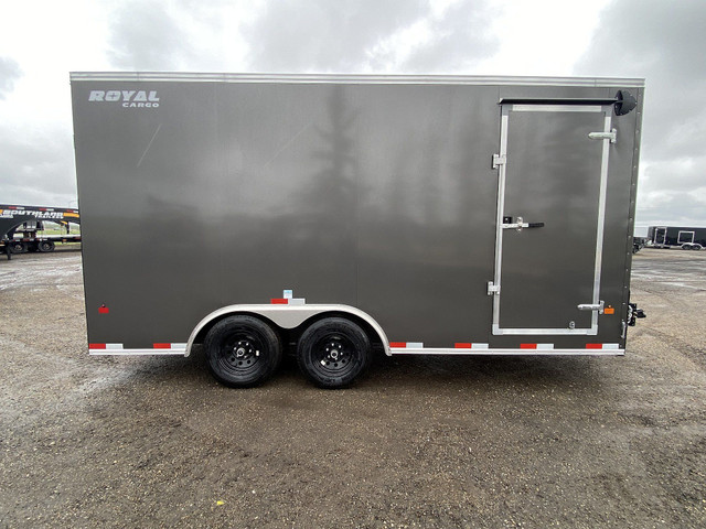 2026 Royal Cargo LCHT52-818V-86 Enclosed Cargo Trailer in Cargo & Utility Trailers in Lethbridge - Image 2