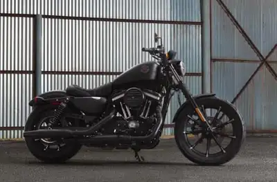 For Sale at Kelowna Powersports – Call or Text 250-860-1111 2019 Harley-Davidson Sportster 883 Super...