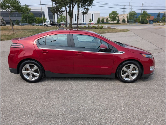 2015 Chevrolet Volt CERTIFIED, LEATHER, PLUG IN HYBRID, 1.4L 4 C in Cars & Trucks in Mississauga / Peel Region - Image 4