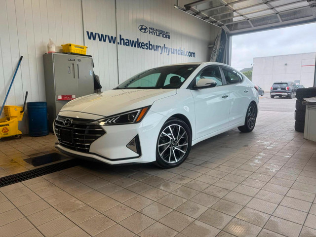 2020 Hyundai Elantra Luxury in Cars & Trucks in Ottawa