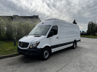 2016 Mercedes Sprinter with ThermoKing Reefer $39,870 + $995 Processing fee = $40,865 Total obligati... (image 4)