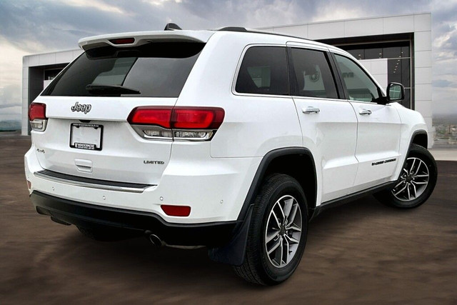 2022 Jeep Grand Cherokee LIMITED in Cars & Trucks in Edmonton - Image 2