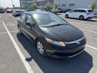 PRIX ET QUALITÉ IMBATTABLE venez découvrir notre HONDA BERLINE CIVIC 2012 LX BAS KM A/C MODE ÉCO BLU... (image 2)