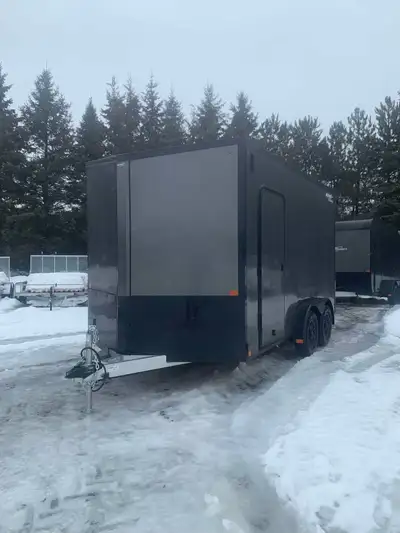 sell cargo trailer enclosed trailer remorque trailer fermé no- galvanize + also some utility galvani...