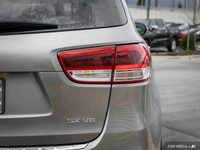 Variable Intermittent Wipers w/Heated Wiper Park, UVO Intelligence Telematics System Emergency Sos,... (image 5)
