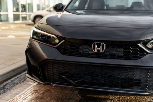 2026 Honda Civic Sedan Hybrid Sport in Cars & Trucks in Edmonton - Image 3