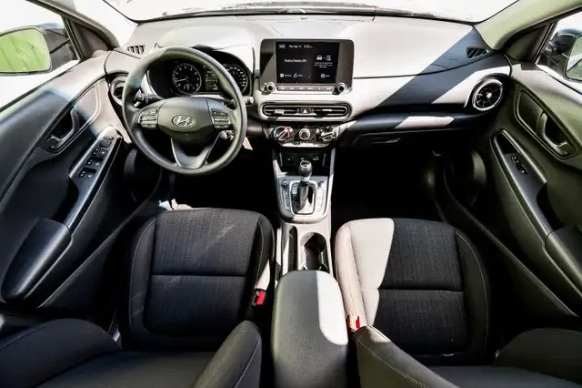 2022 Hyundai Kona 2.0L Essential AWD • HEATED SEATS • CP/AA in Cars & Trucks in Cornwall - Image 15