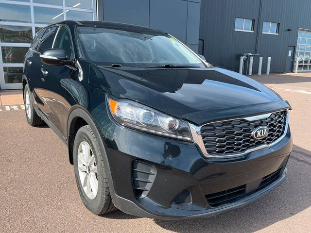 2020 Kia Sorento LX HEATEDSEATS CRUISE-CONTROL CARPLAY in Cars & Trucks in Moncton - Image 2