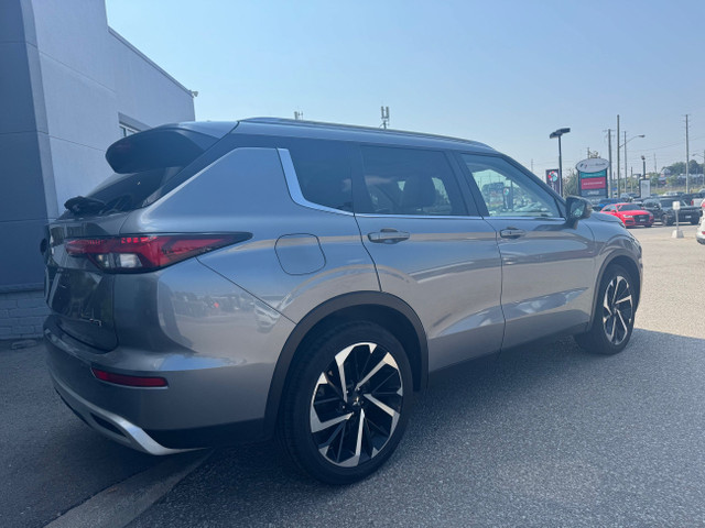 2022 Mitsubishi Outlander SE in Cars & Trucks in Markham / York Region - Image 2