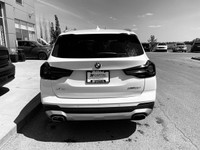 This BMW X3 has a strong Intercooled Turbo Premium Unleaded I-4 2.0 L/122 engine powering this Autom... (image 4)