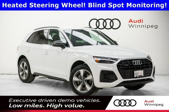 2024 Audi Q5 Komfort | Leather | Black Optics | Power Tailgate in Cars & Trucks in Winnipeg