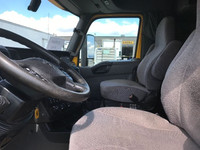 2020 INTERNATIONAL LT625;Heavy Duty Trucks - Conventional Truck w/ Sleeper Penske Location 632 BELGR... (image 9)