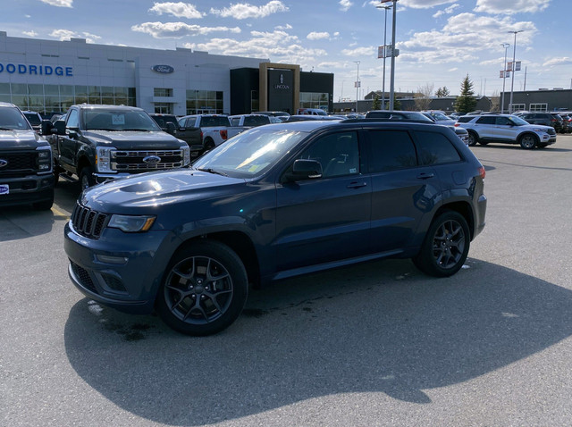 2020 Jeep Grand Cherokee Limited in Cars & Trucks in Calgary - Image 2
