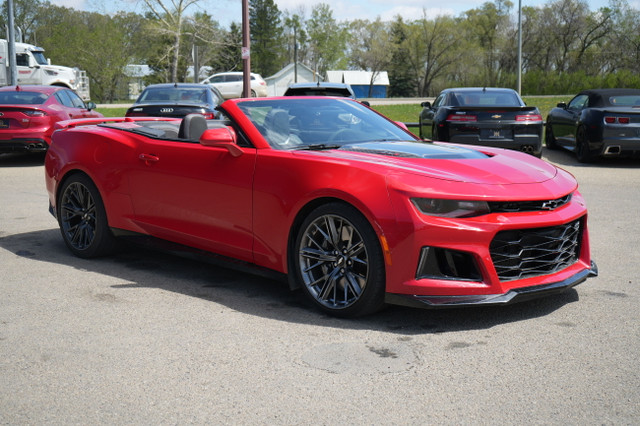 2017 Chevrolet Camaro ZL1 in Cars & Trucks in Red Deer - Image 3