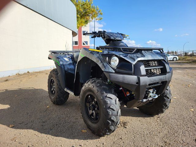 $121BW -2021 KAWASAKI BRUTE FORCE in ATVs in Fort McMurray - Image 4