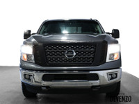 2017 Nissan Titan XD SV Crew Cab 4WD Turbo Diesel Cummins 5.0L, Carfax Certified, No Accidents, Loca... (image 6)