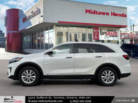 APPLE CARPLAY, REAR-VIEW CAMERA, BLIND SPOT CAMERA, HEATED SEATS, HEATED STEERING WHEEL, AWD. Recent... (image 4)