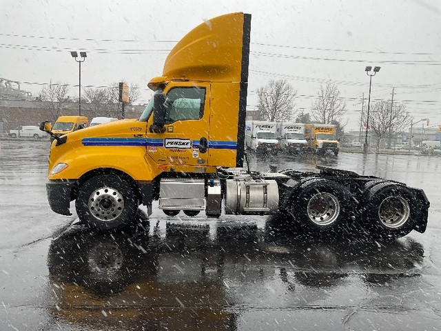 2018 International LT625 in Heavy Trucks in Edmonton - Image 4