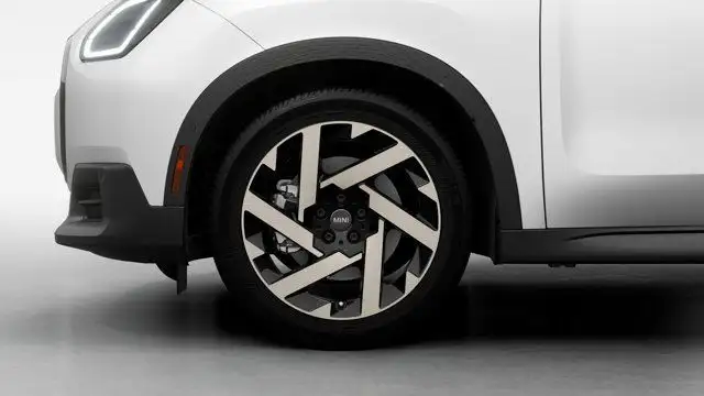 2025 MINI Countryman SE ALL4 | Premier | Style Favoured in Cars & Trucks in City of Montréal - Image 8