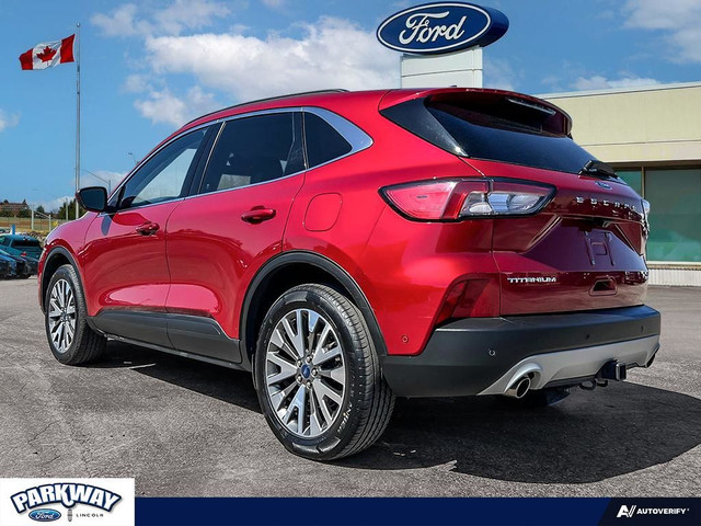 2021 Ford Escape Titanium LEATHER | 2.0L ECOBOOST ENGINE | RE... in Cars & Trucks in Kitchener / Waterloo - Image 4