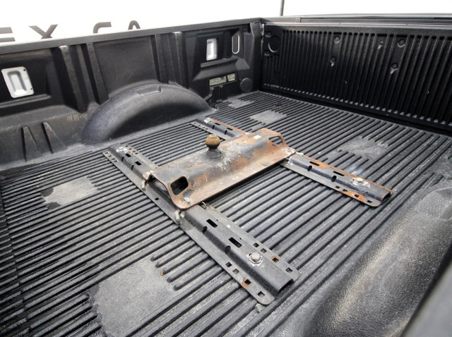 2016 FORD F-150 4WD SuperCrew XLT XTR ACCESSOIRE DE REMORQUAGE in Cars & Trucks in Laval / North Shore - Image 2