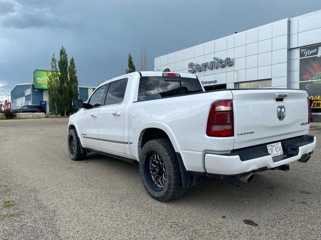 2020 Ram 1500 Limited Crew 4x4 Hemi Sunroof Nav Power Boards in Cars & Trucks in St. Albert - Image 4