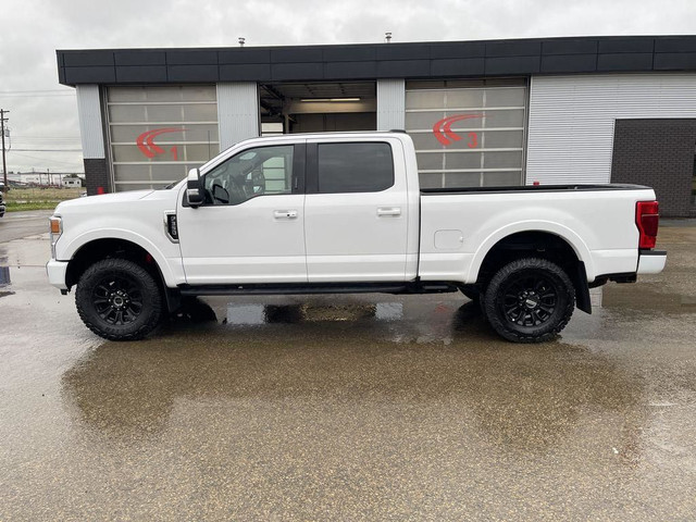 2022 Ford F-350 Super Duty SRW XLT in Cars & Trucks in Edmonton - Image 4