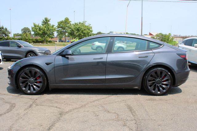 2021 Tesla Model 3 in Cars & Trucks in Oakville / Halton Region - Image 4