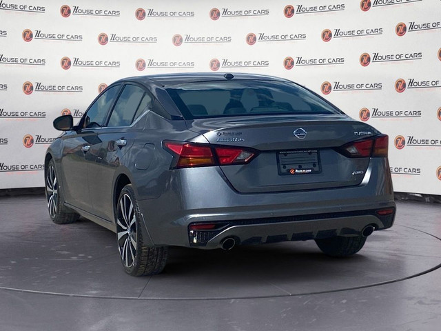2022 Nissan Altima 2.5 Platinum in Cars & Trucks in Calgary - Image 4