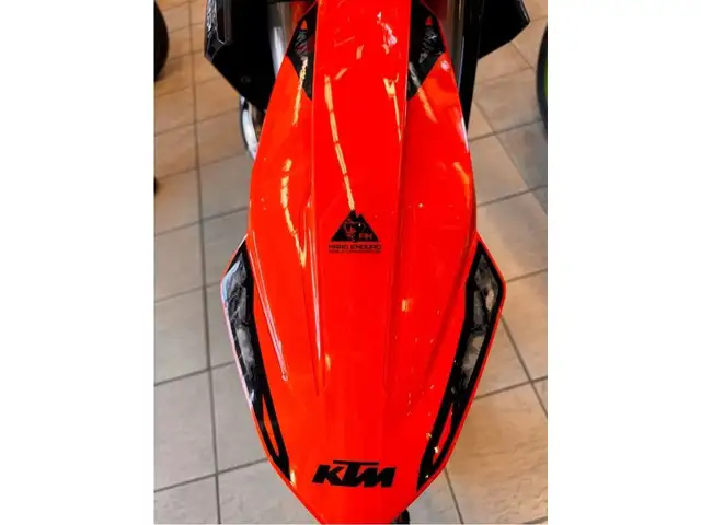 2025 KTM 300 XC-W Hardenduro in Dirt Bikes & Motocross in Sherbrooke - Image 4