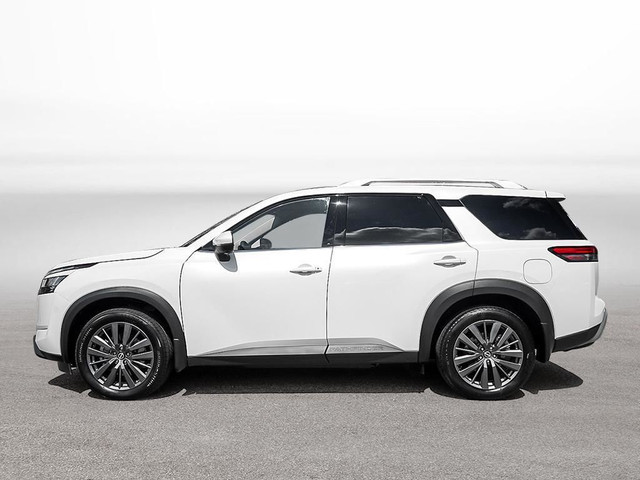 2025 Nissan Pathfinder SL in Cars & Trucks in Oshawa / Durham Region - Image 3