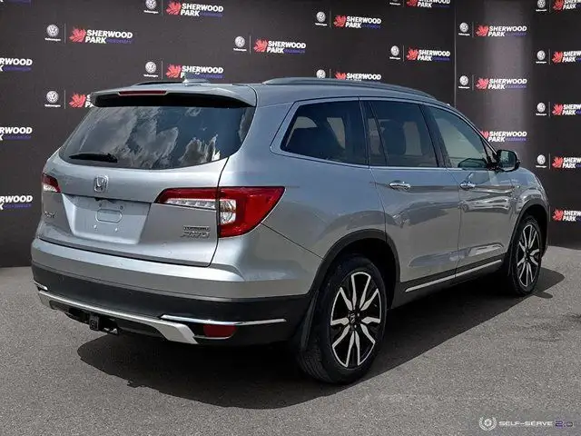 2020 Honda Pilot Touring 7-Passenger | HEATED & COOLED SEATS in Cars & Trucks in Strathcona County - Image 7