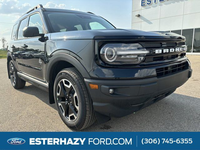 2024 Ford Bronco Sport Outer Banks | FORD PASS | WIRELESS in Cars & Trucks in Regina