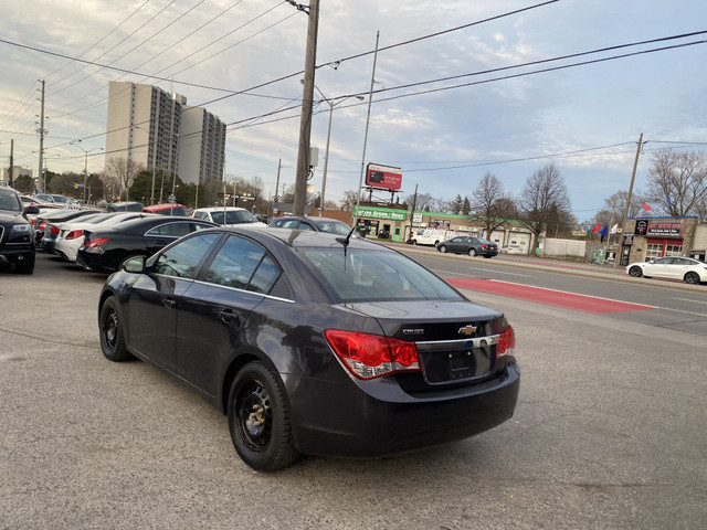 2014 Chevrolet Cruze 4dr Sdn 1LT in Cars & Trucks in City of Toronto - Image 2