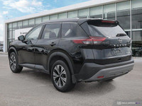 * Intelligent All-Wheel Drive with Terrain Selector * Off-Road and Snow Mode * Intelligent Forward C... (image 2)
