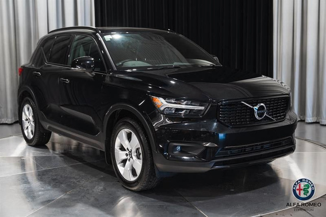 2022 Volvo XC40 T5 R-Design in Cars & Trucks in Edmonton - Image 3