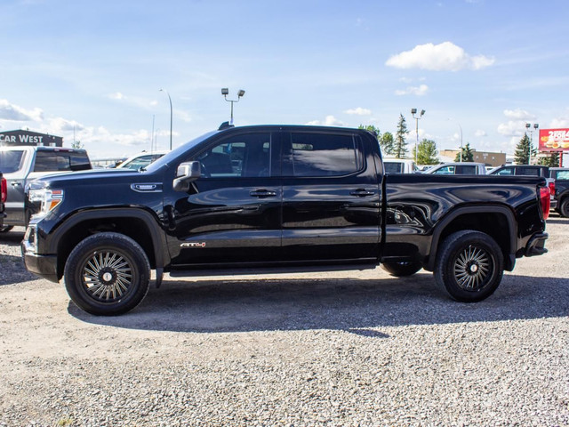 2022 GMC Sierra 1500 Limited Crew Cab Standard Box 4-Wheel Drive in Cars & Trucks in Edmonton - Image 2