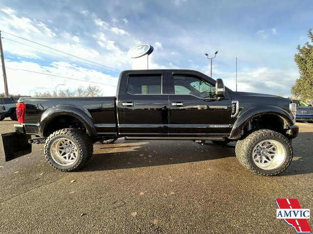 2022 Ford Super Duty F-350 SRW Limited in Cars & Trucks in Medicine Hat