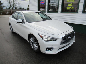 2023 Infiniti Q50 LUXE V6 AWD w/ Pearl White Paint, Sunroof, Leather & MORE!