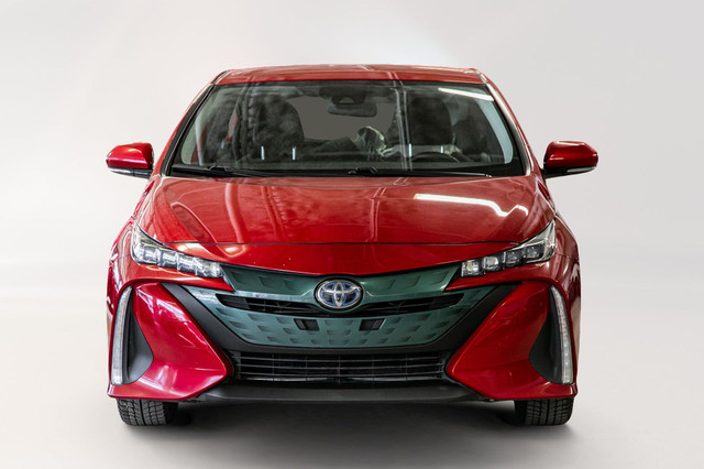 2020 Toyota PRIUS PRIME HYBRIDE BRANCHABLE | CAMÉRA | CARPLAY |  in Cars & Trucks in City of Montréal - Image 2