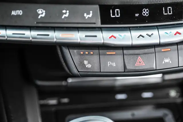 2023 Cadillac XT4 AWD Sport ONYX Package*Cuir*Carplay AWD*Mags*C dans Autos et camions dans Ville de Montréal - Image 22