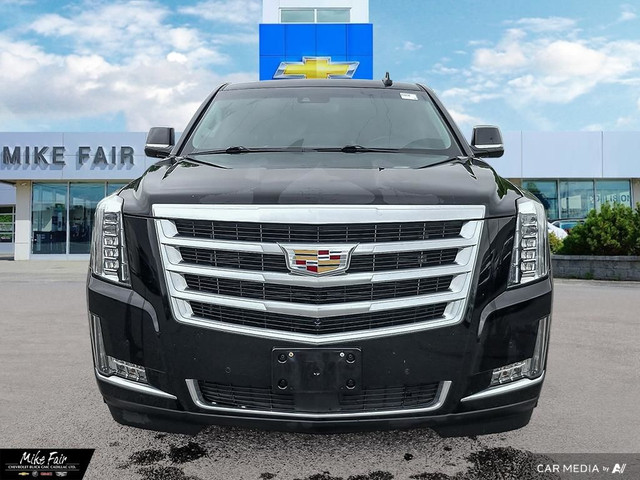 2019 Cadillac Escalade Premium Luxury power assist steps,heat... in Cars & Trucks in Ottawa - Image 2