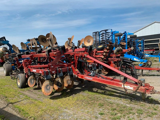 2013 SALFORD I-5116 OFFSET DISC in Farming Equipment in Ottawa - Image 2