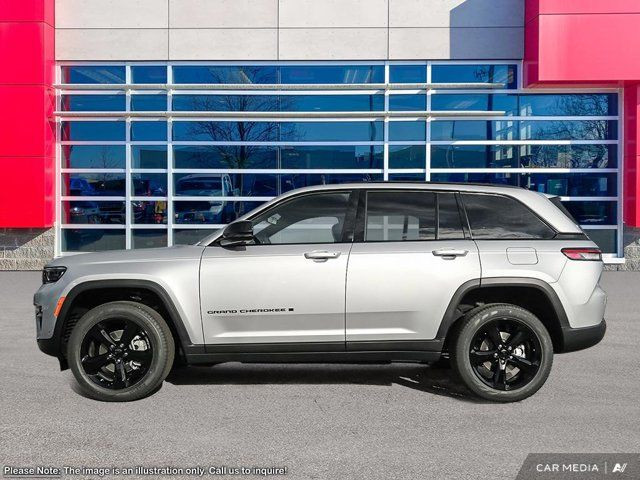 2025 Jeep Grand Cherokee Limited | Navigation | Sunroof in Cars & Trucks in Guelph - Image 4