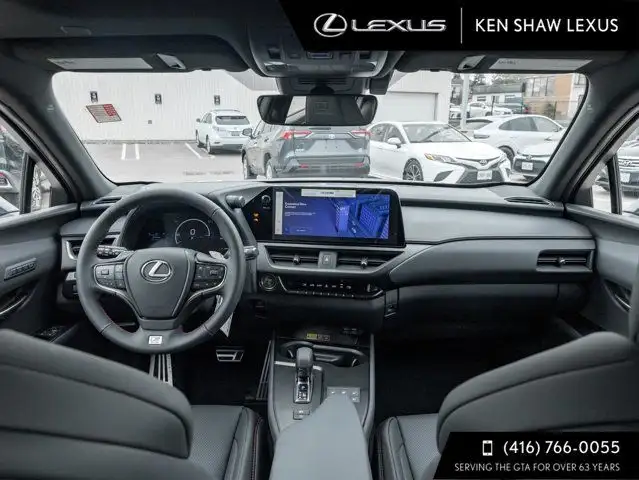 2025 Lexus UX dans Autos et camions dans Ville de Toronto - Image 27