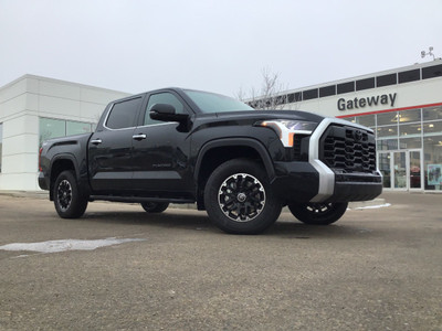 2024 Toyota Tundra Limited Demo with Accessories!