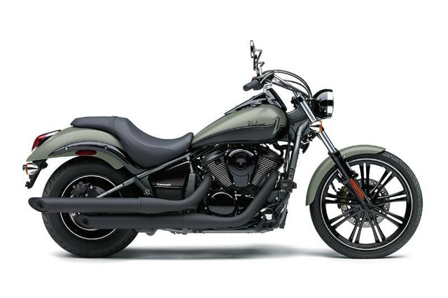 2023 KAWASAKI Vulcan 900 Custom (promo 500.0 inclus) in Touring in Laval / North Shore