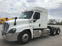 2019 FREIGHTLINER X12564ST;Heavy Duty Trucks - Conventional Truck w/ Sleeper Penske Location 10760 H... (image 2)