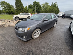2012 Toyota Camry SE - BAS MILLAGE -